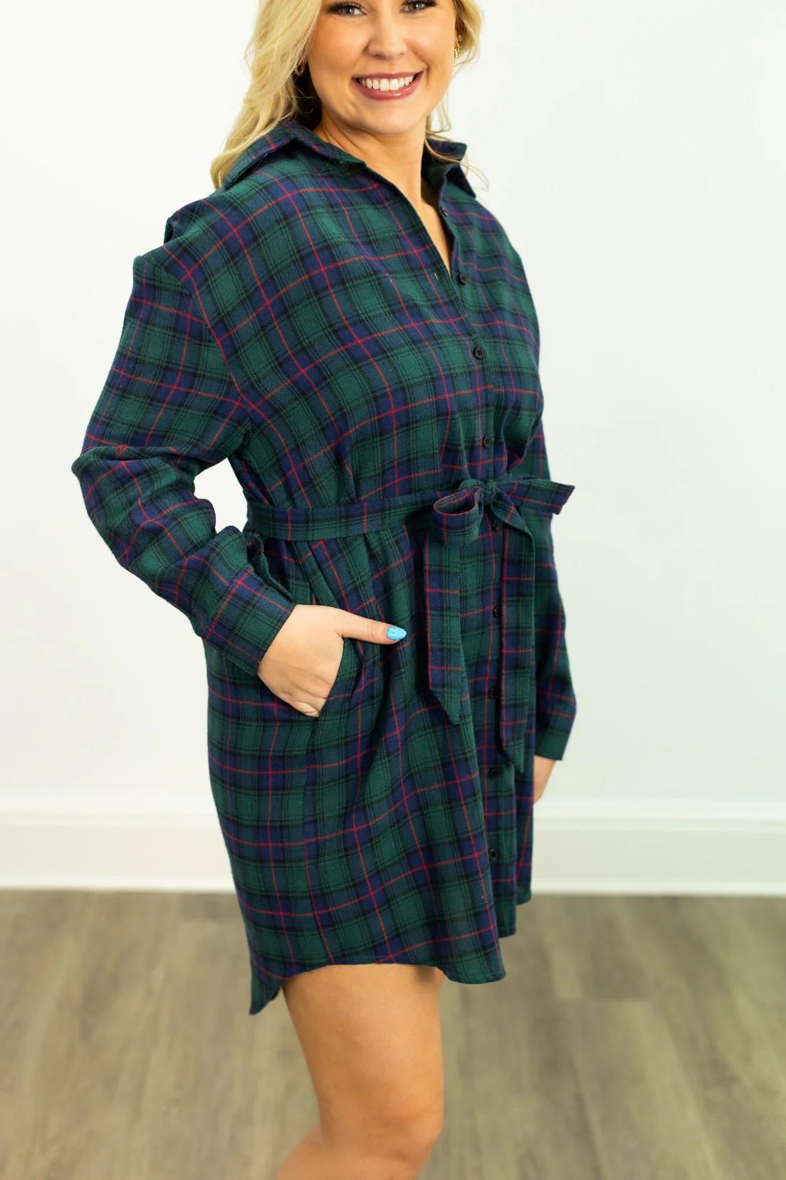 G&E FLANNEL DRESS, RED OR GREEN