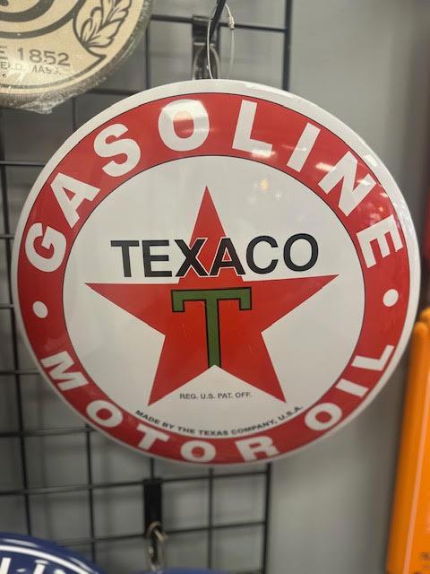 Round Button Man Cave Signs