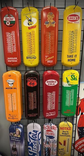 Vintage/Retro Themometers