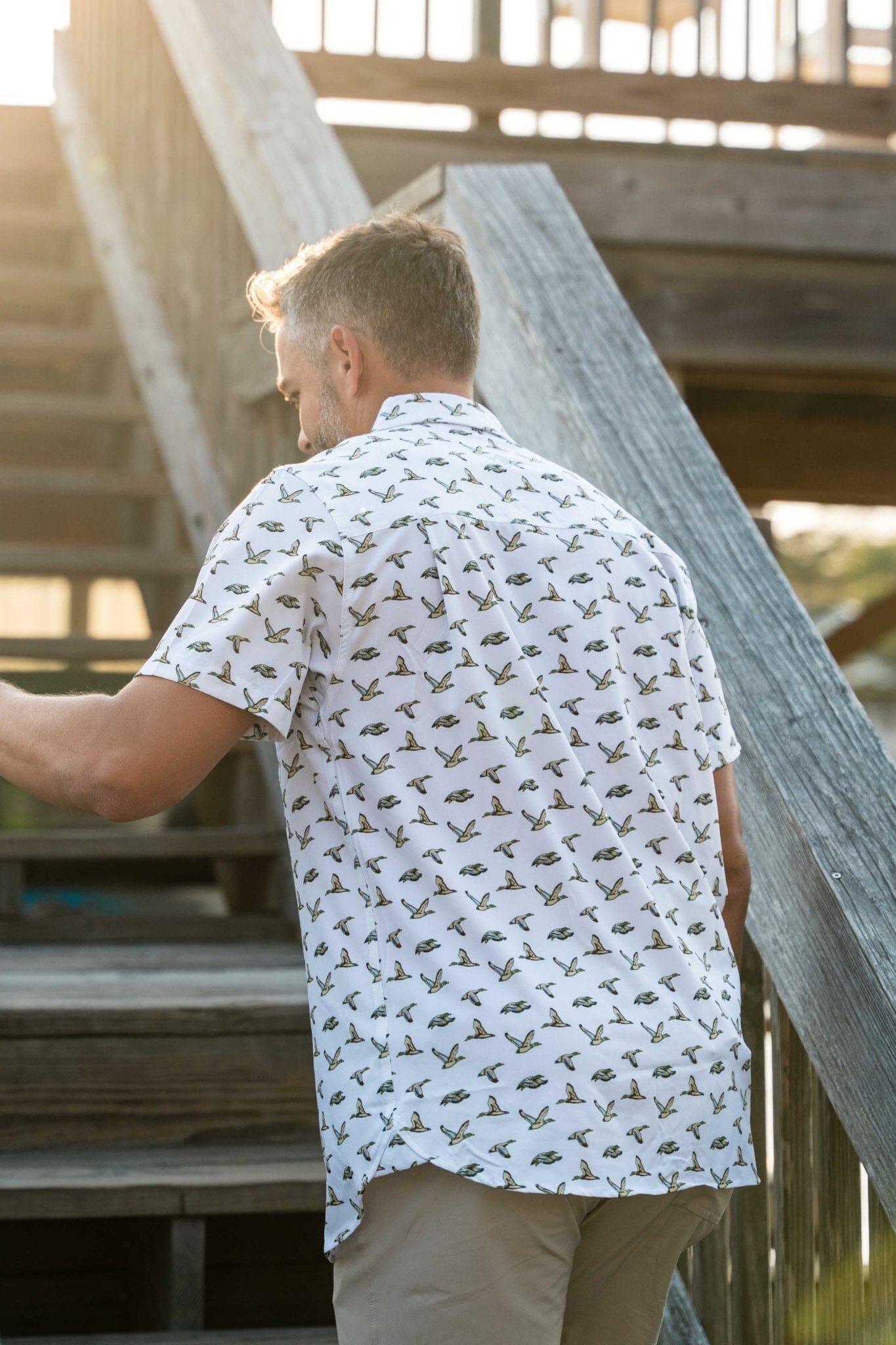 PERFORMANCE BUTTON UP - Ducks