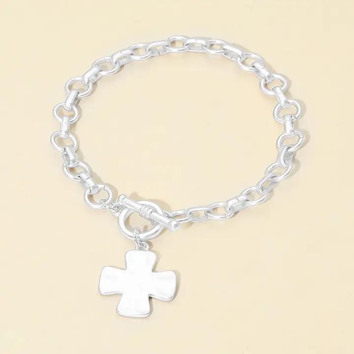 Matte hammered Metal Cross Charm Toggle Chain Link Bracelet - Silver