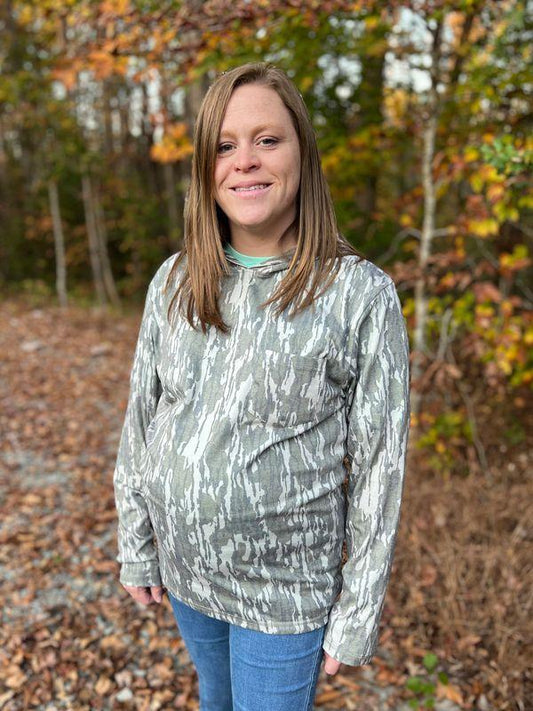 Southern Folly Bottomland Camo Light Hoody