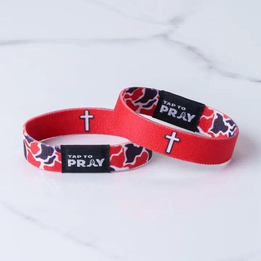 Tap To Pray® Wristband – Team Camo - Red & Black