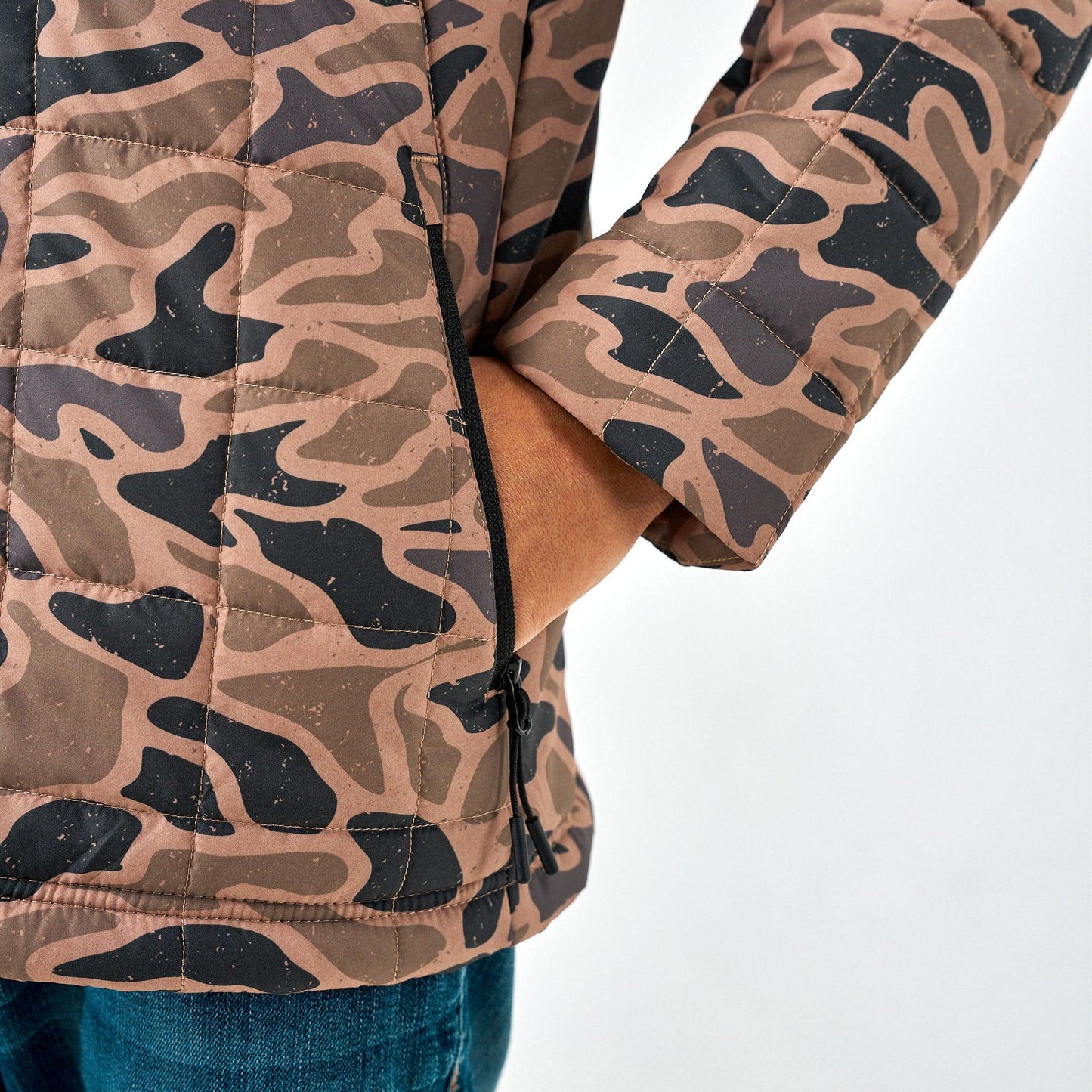 BURLEBO GAUGE CAMO YOUTH PUFFER JACKET