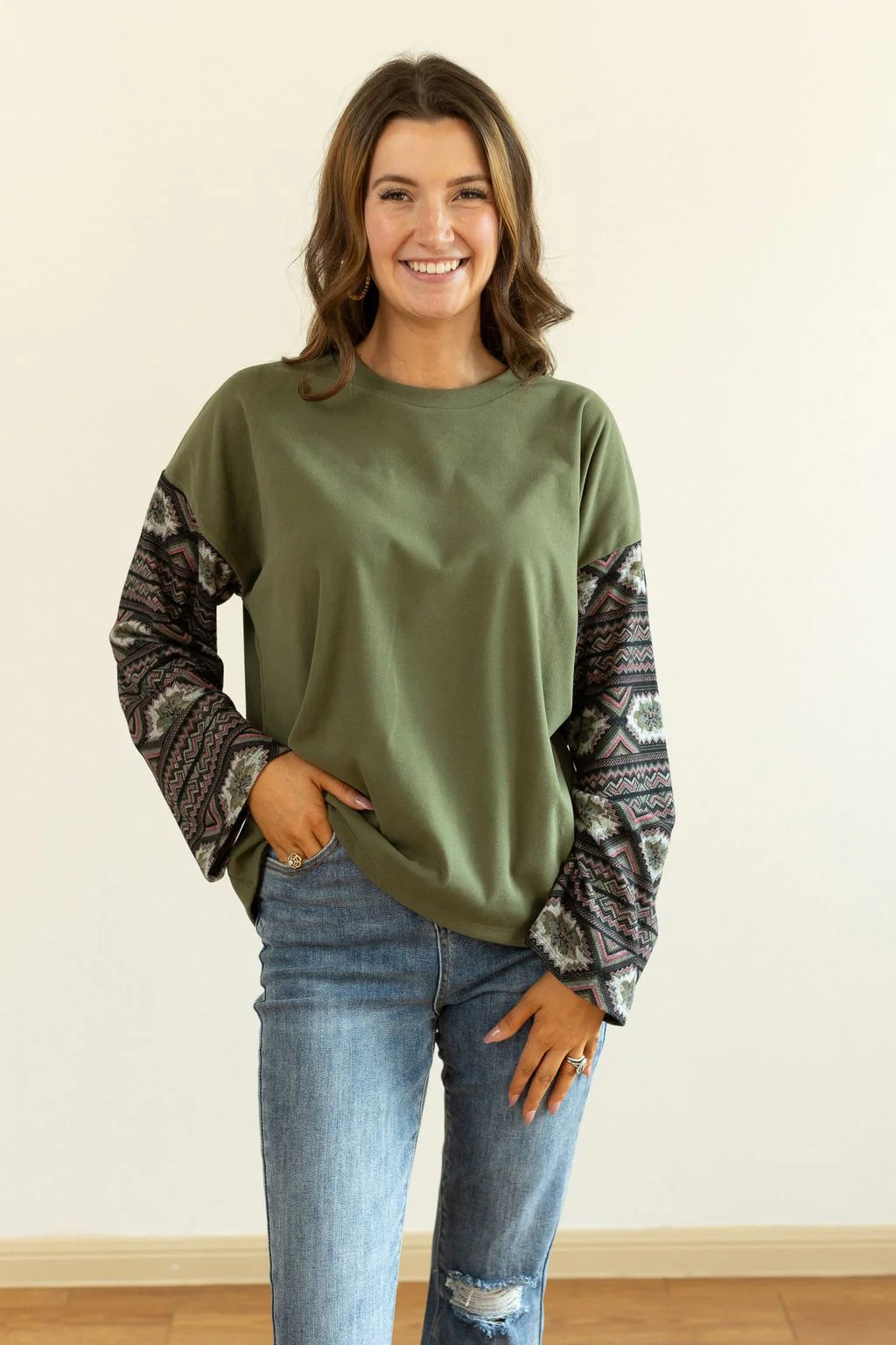 FLEECE TOP WITH AZTEC SLEEVES