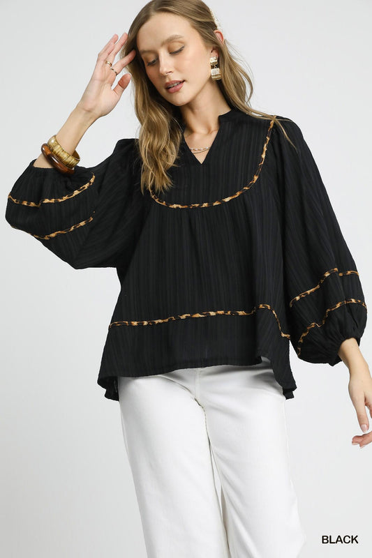 UMGEE Texture Fabric Blouse with Animal Print