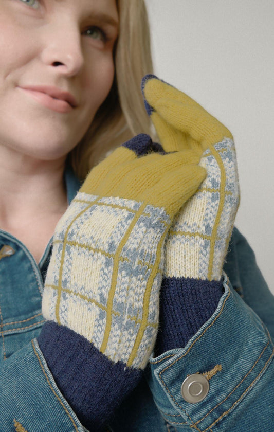 PLAID TOUCH GLOVES